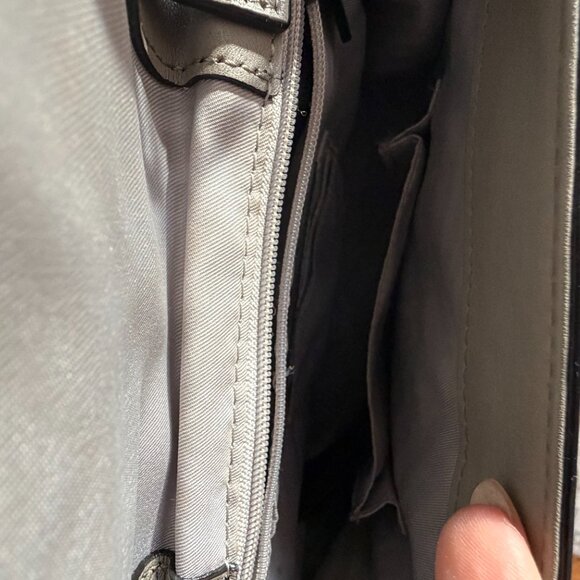 rebecca minkoff | crossbody / shoulder bag in taupe leather with studs - Picture 4 of 7